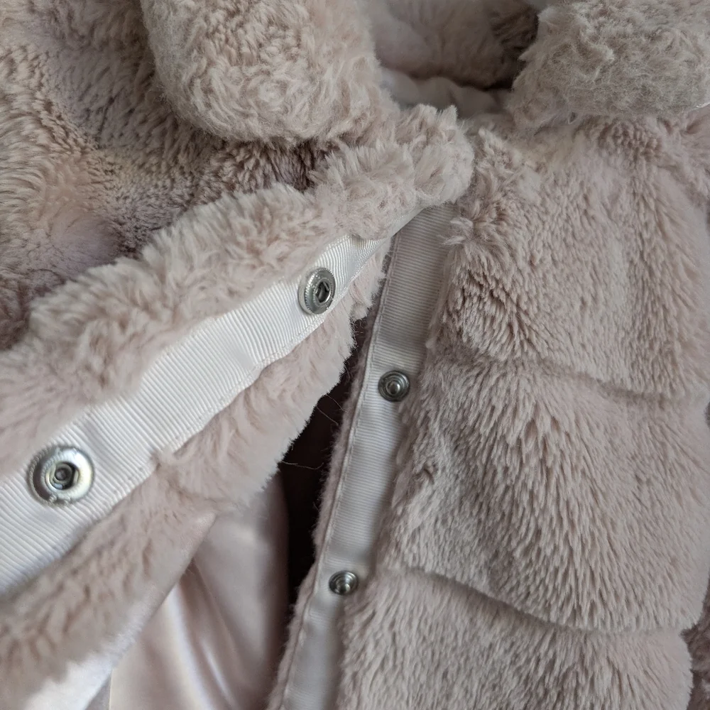 Primark Fuzzy Jacket - Picture 3 of 3